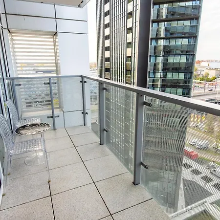 Super-apartamenty International Fair Lägenhet *