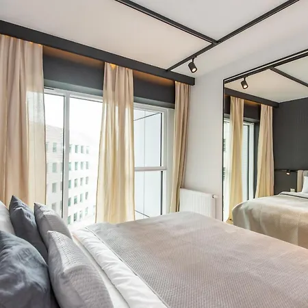 Lägenhet Super-apartamenty International Fair Poznań