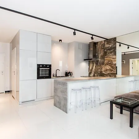Lägenhet Super-apartamenty International Fair Poznań