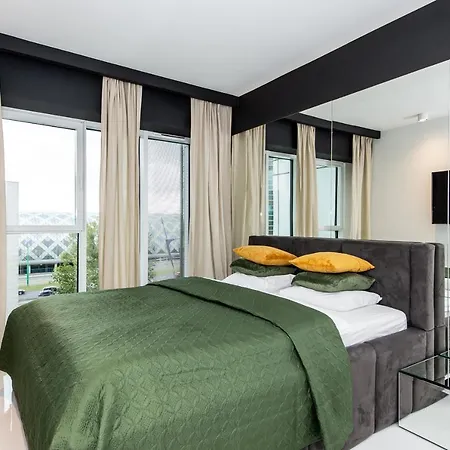Lägenhet Super-apartamenty International Fair Poznań