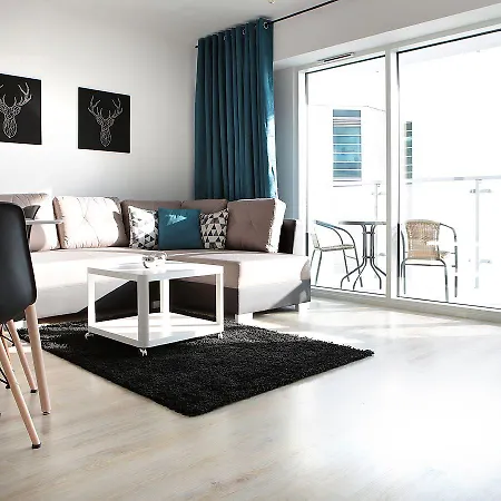 Lägenhet Super-apartamenty International Fair