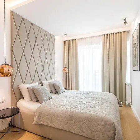 Lägenhet Super-apartamenty International Fair