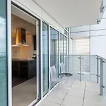 Super-apartamenty International Fair