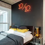 Super-apartamenty International Fair Apartmán *