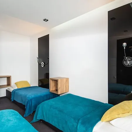 Super-apartamenty International Fair Apartment *