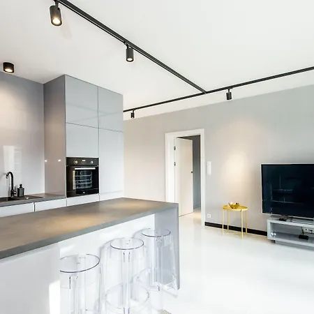 Super-apartamenty International Fair Апартаменти
