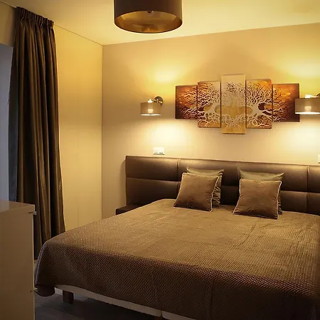 Super-apartamenty International Fair Appartamento *