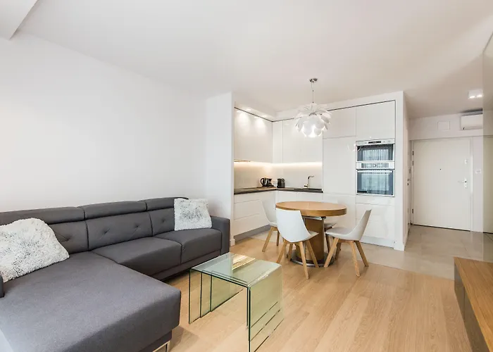 Super-apartamenty International Fair